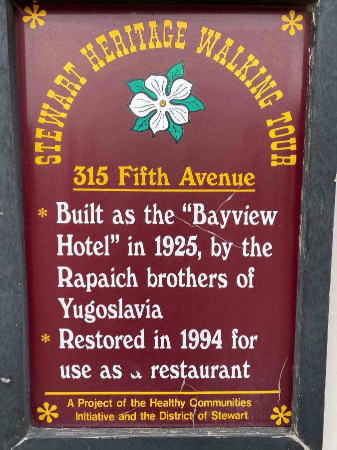 Historic Hotel Bayview Stewart Экстерьер фото